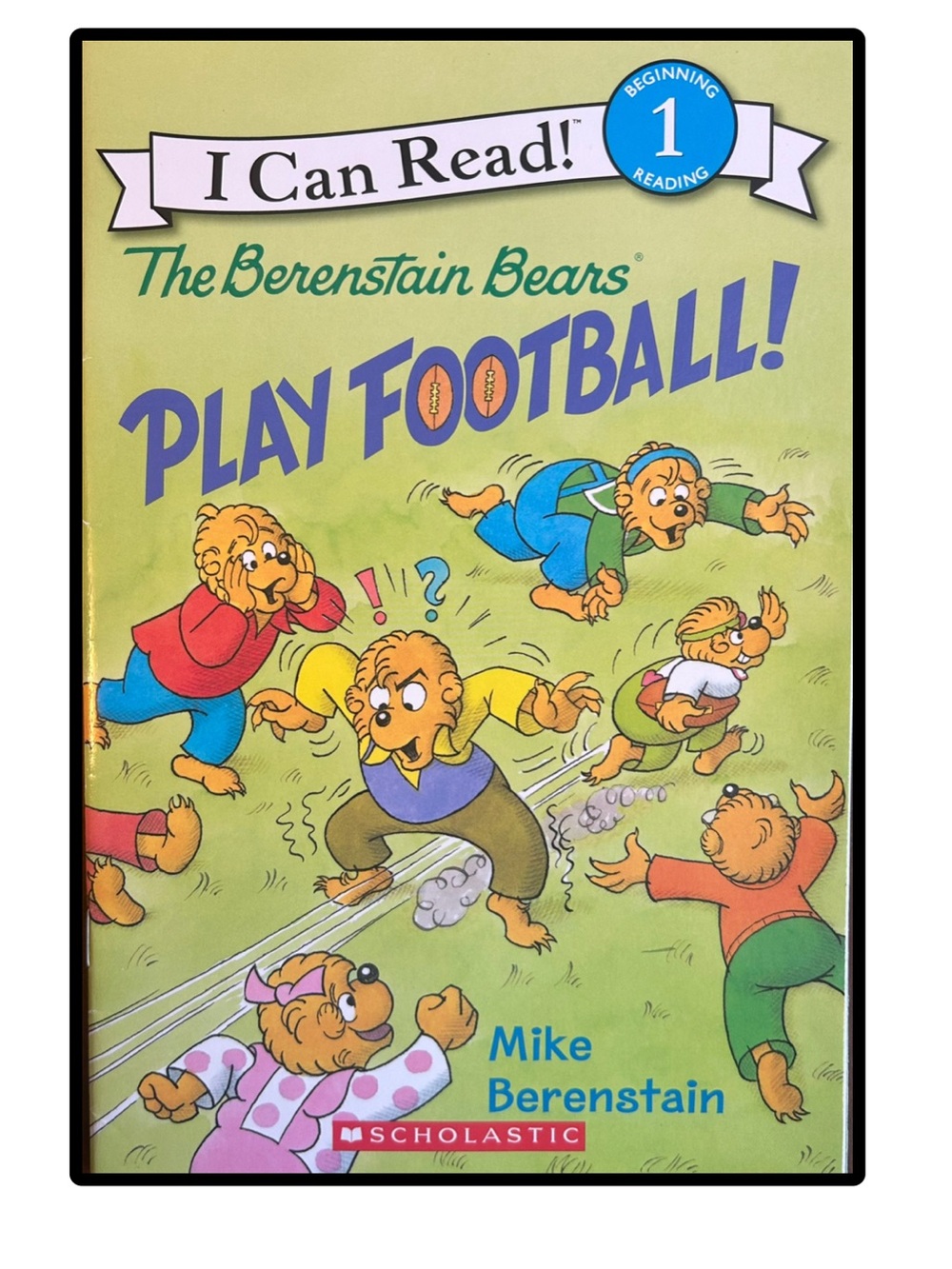 BUNDLE & SAVE🐻 The Berenstain Bears Play Football Level 1 Reader
